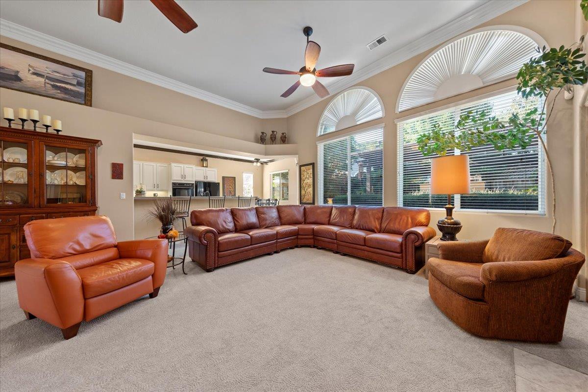 9720 Linnet Court