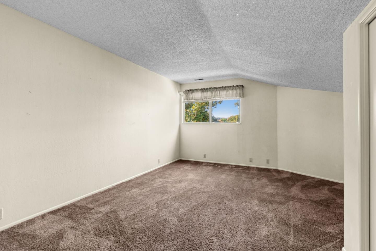 2166 Jardin Drive