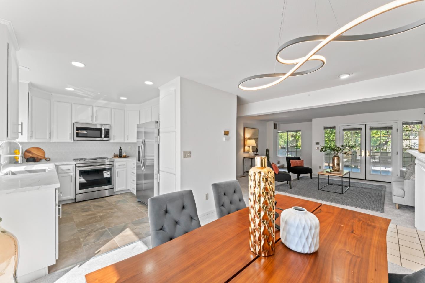 705 Hibiscus Place