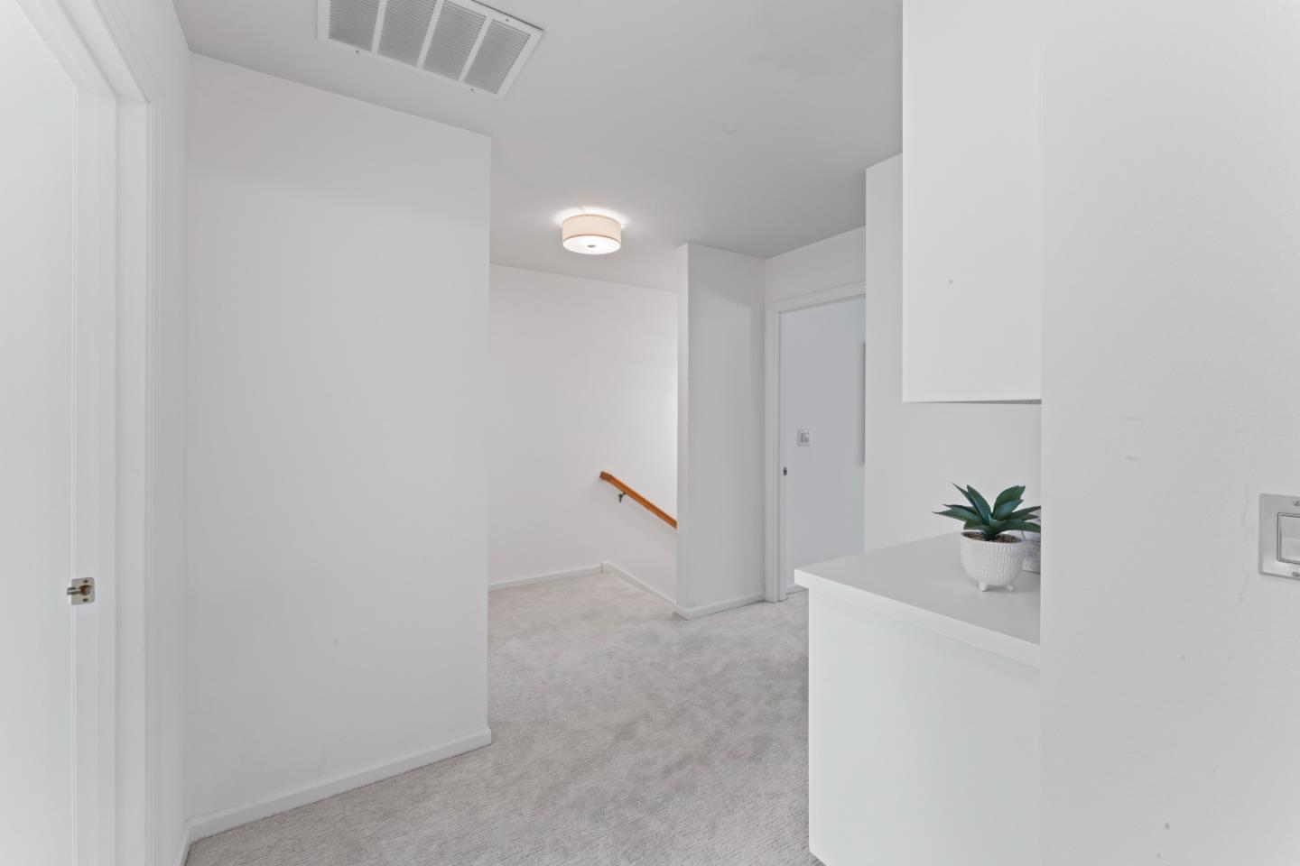 705 Hibiscus Place