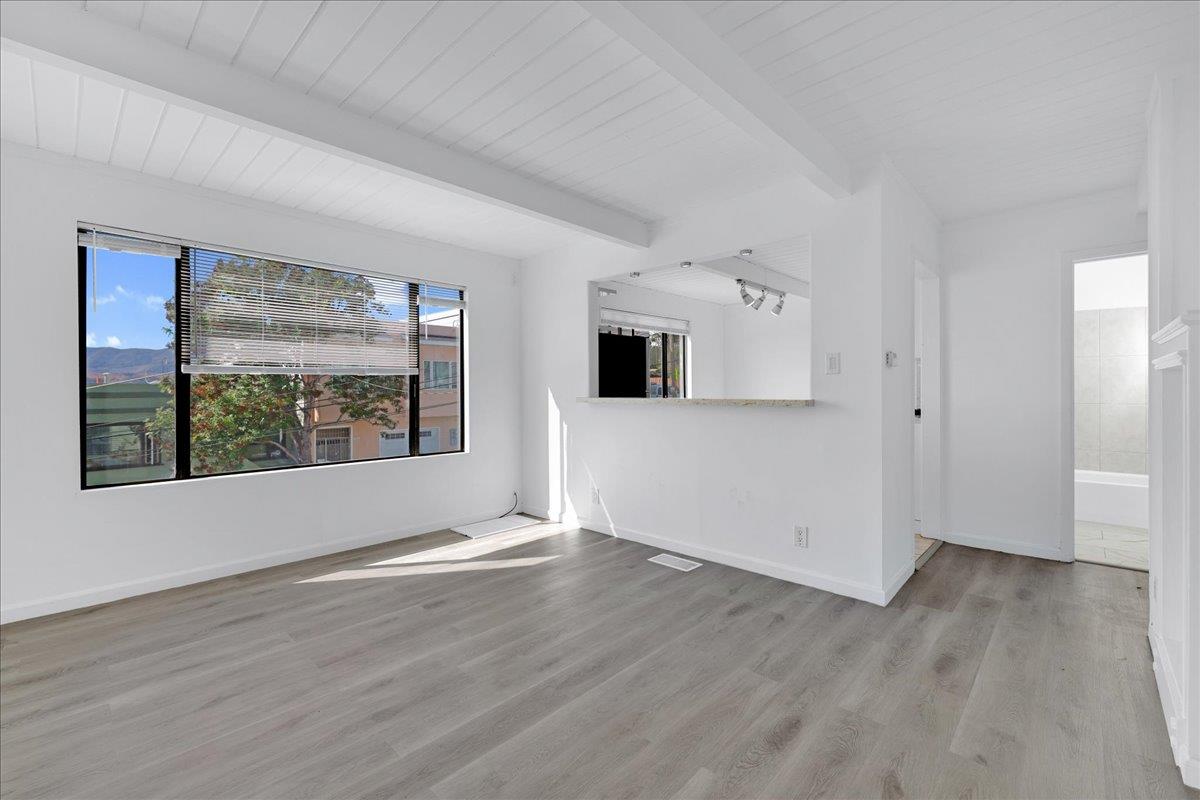 182 Tioga Avenue