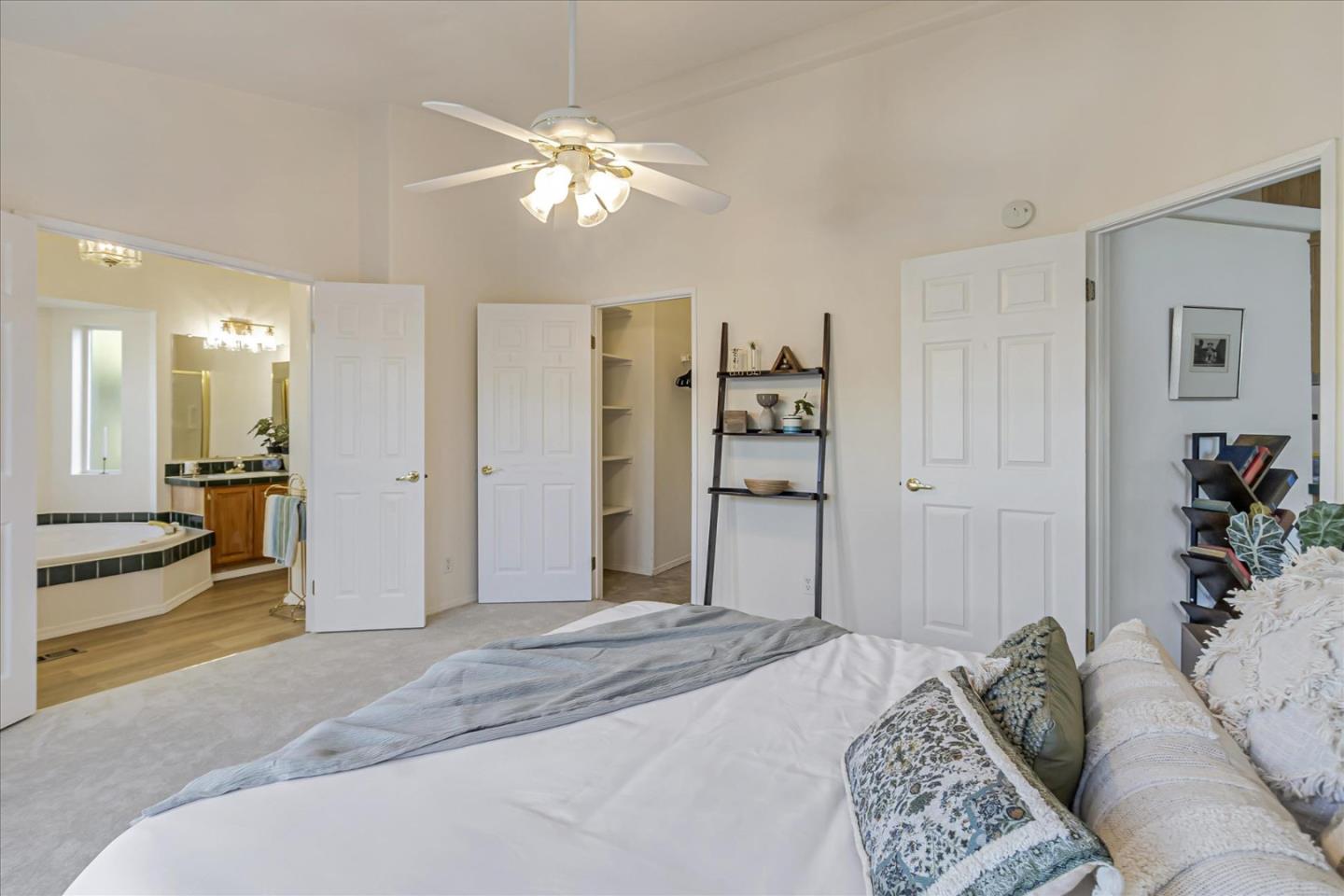 5770 Winfield Boulevard Unit: 37