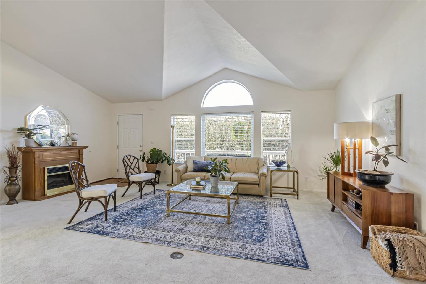 5770 Winfield Boulevard Unit: 37