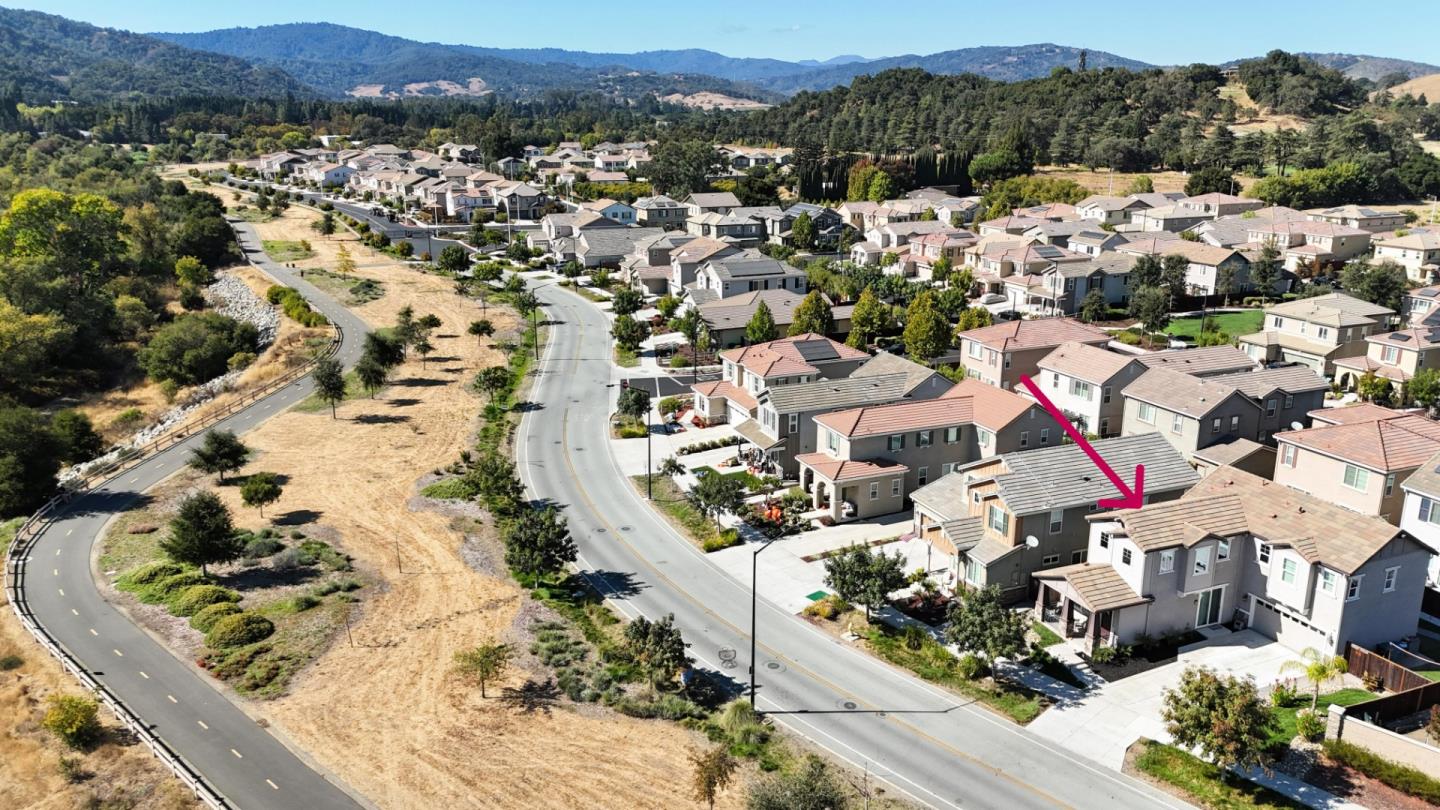 2541 Grassland Way