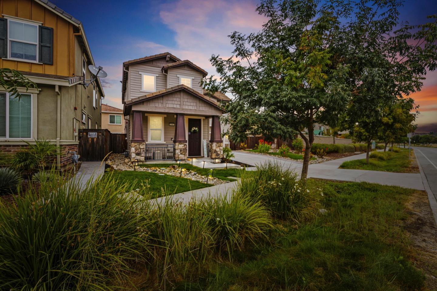 2541 Grassland Way