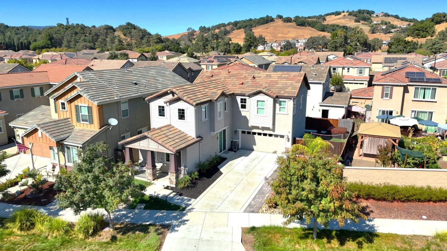 2541 Grassland Way