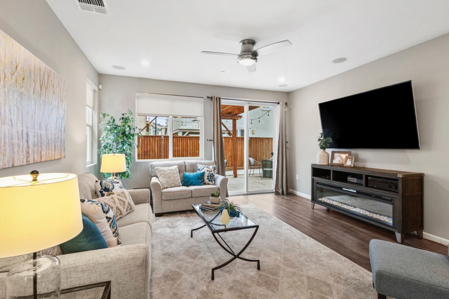 2541 Grassland Way