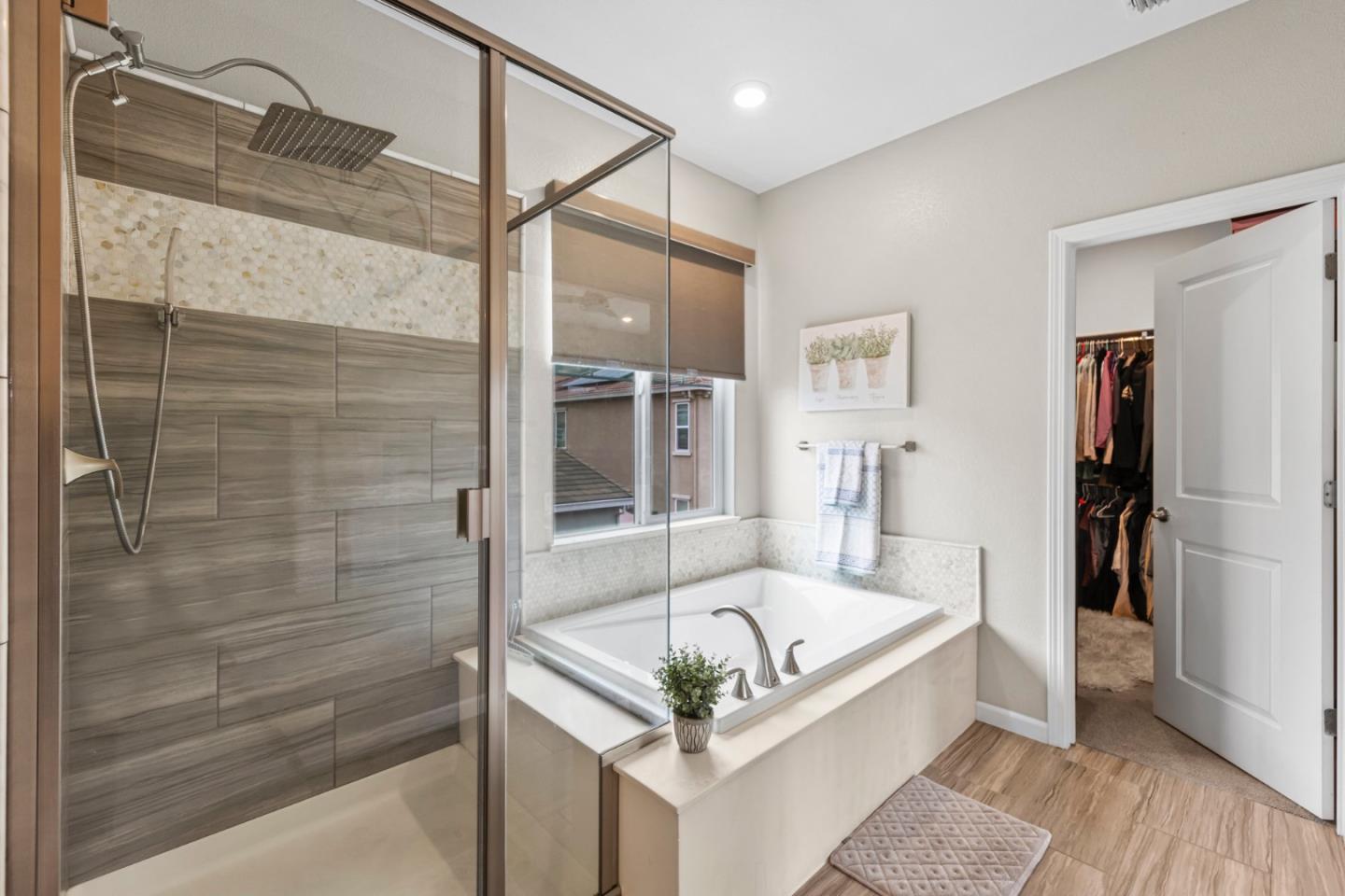 2541 Grassland Way