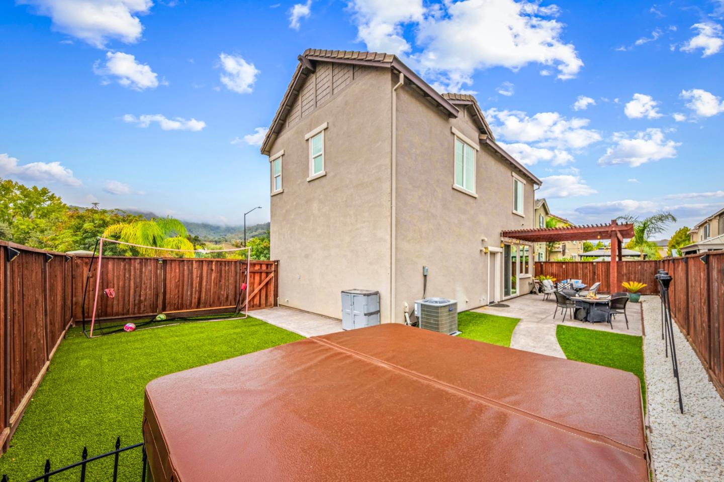 2541 Grassland Way