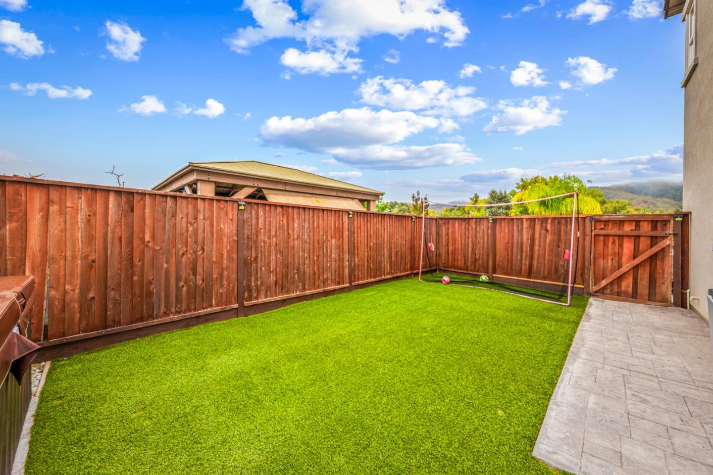 2541 Grassland Way