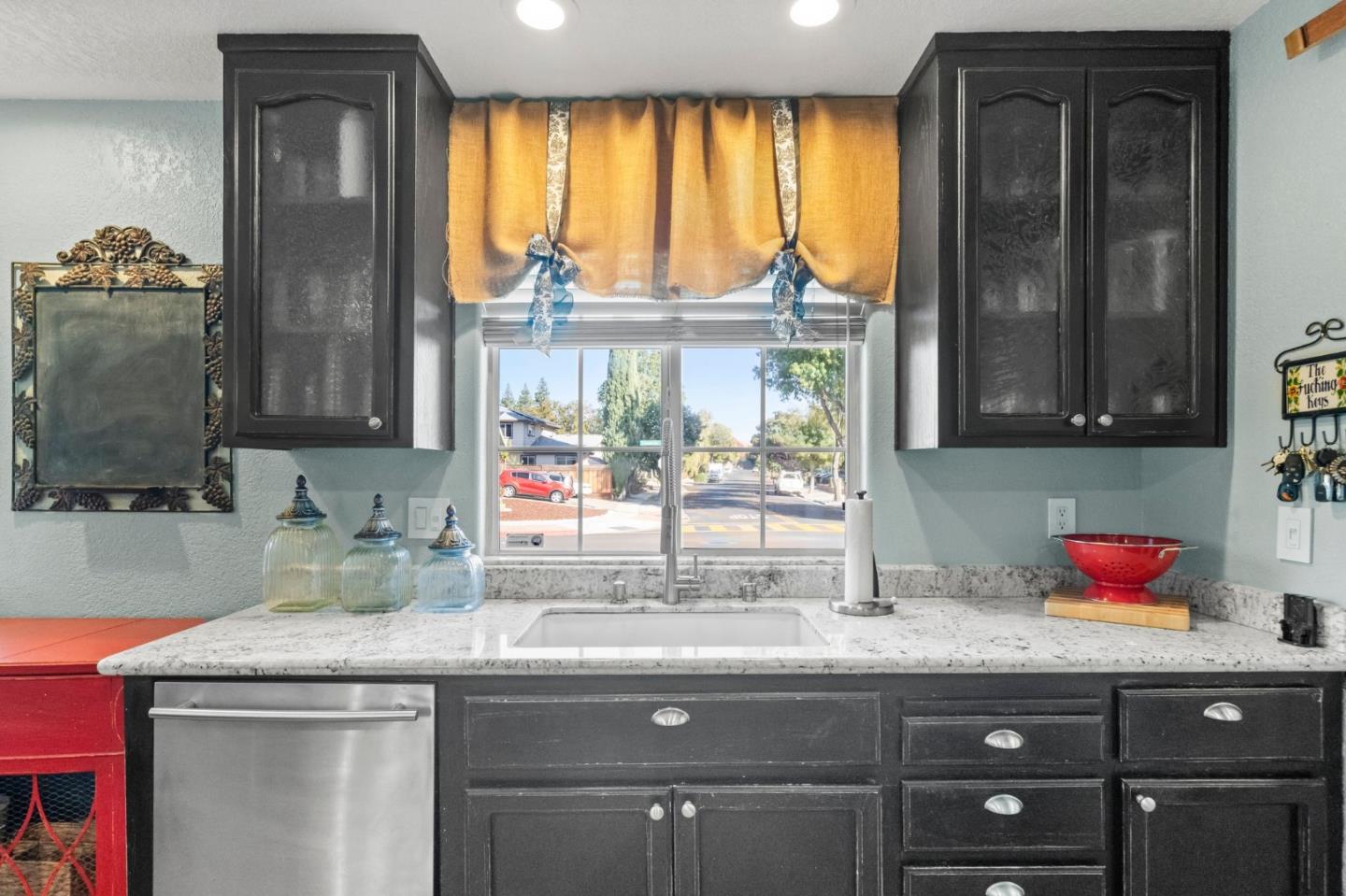 5679 Comanche Drive