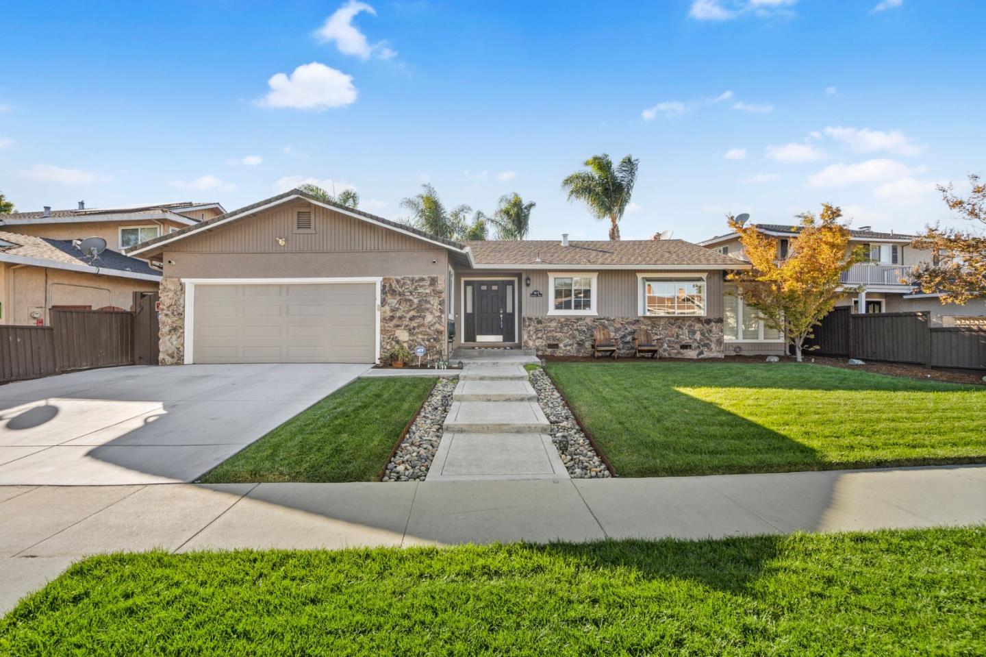 5679 Comanche Drive