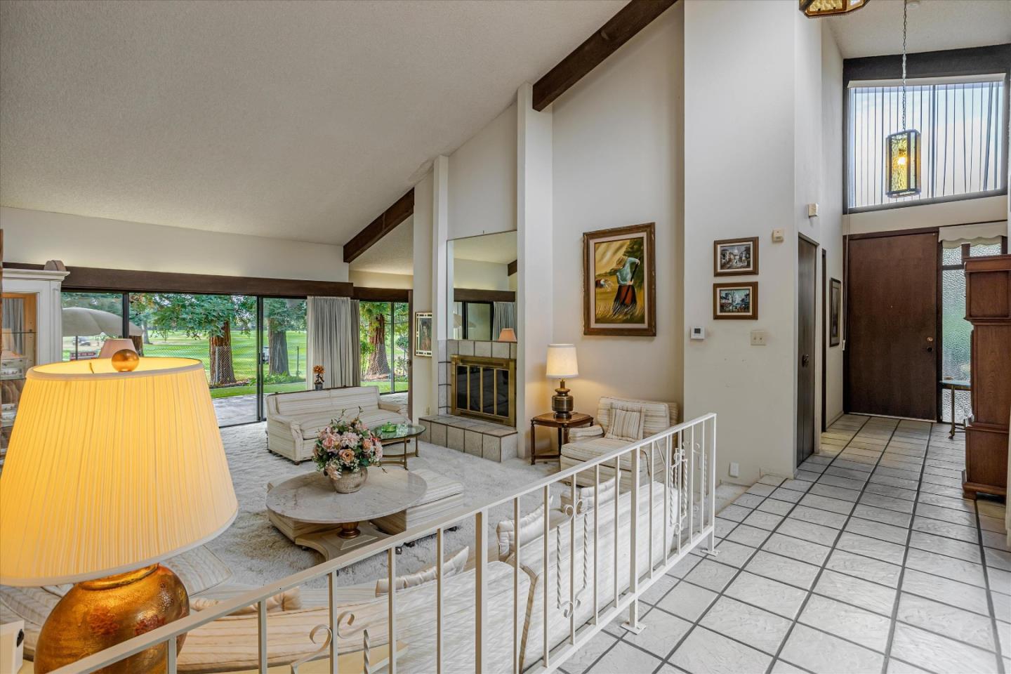 476 Golfview Drive