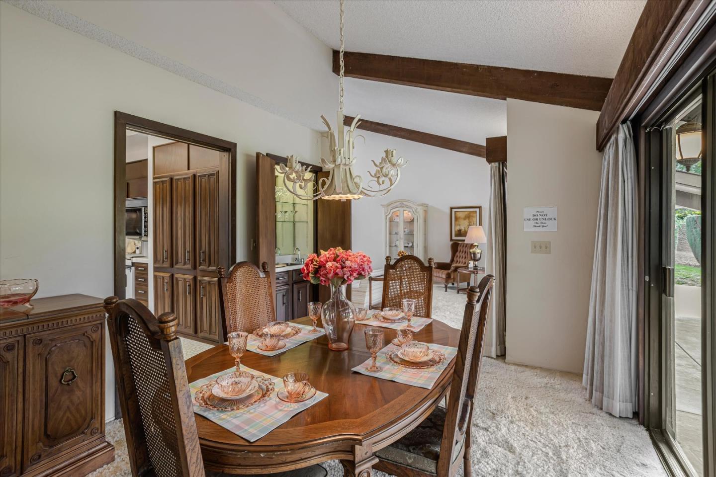 476 Golfview Drive