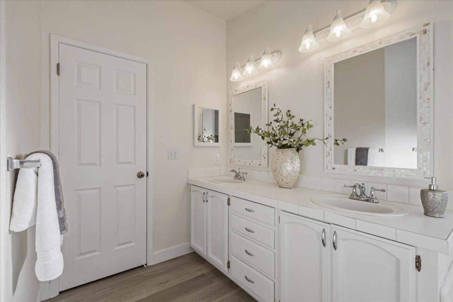 858 Villa Teresa Way Unit: 858
