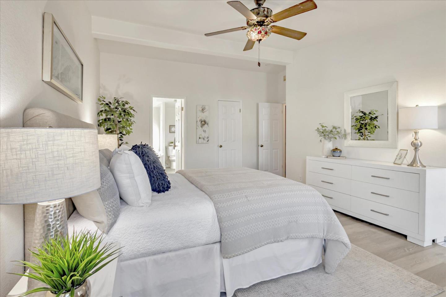 858 Villa Teresa Way Unit: 858