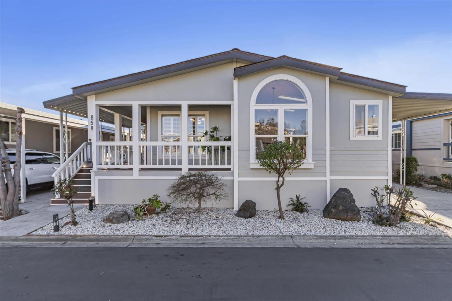 858 Villa Teresa Way Unit: 858