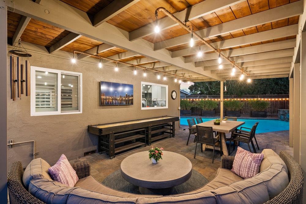 2525 Ontario Drive