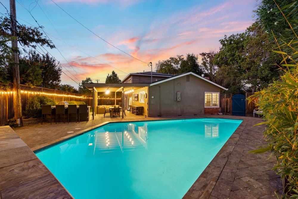 2525 Ontario Drive