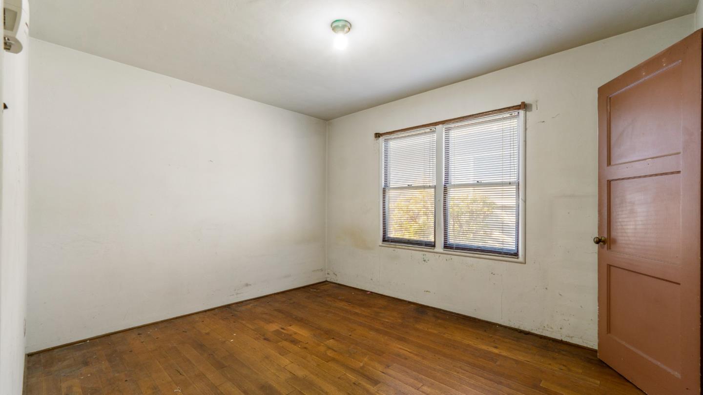 1107 North 4th Street