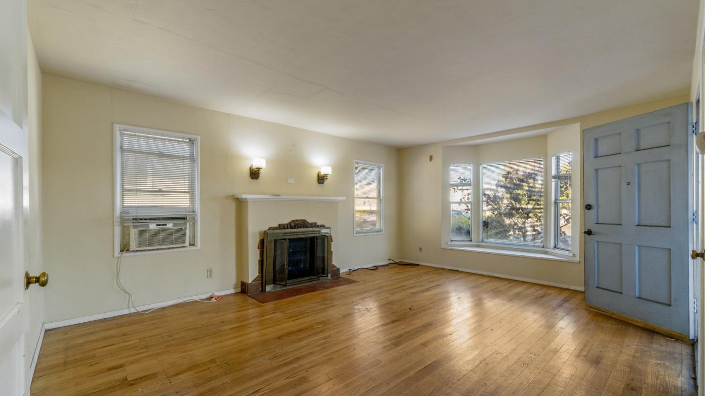 1107 North 4th Street