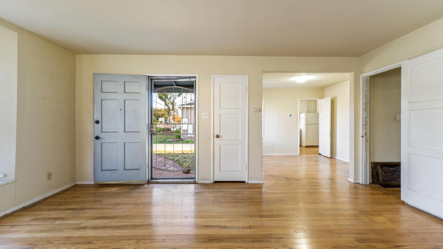 1107 North 4th Street
