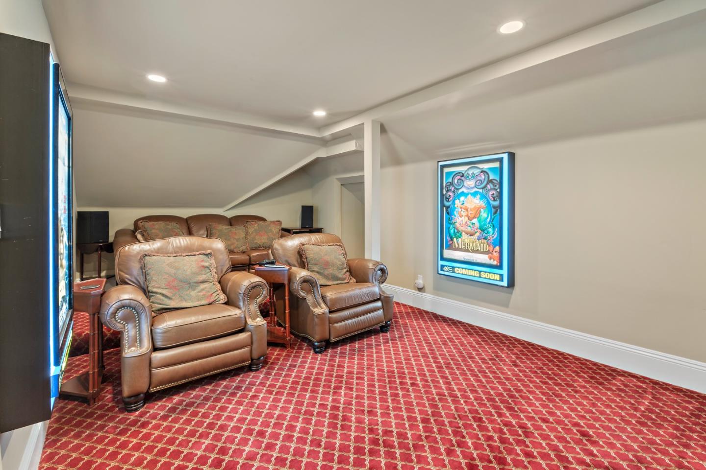 1187 Clark Way
