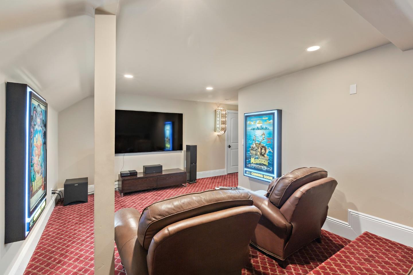 1187 Clark Way