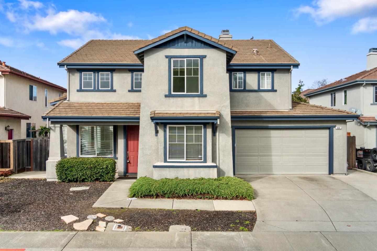 422 Kensington Way