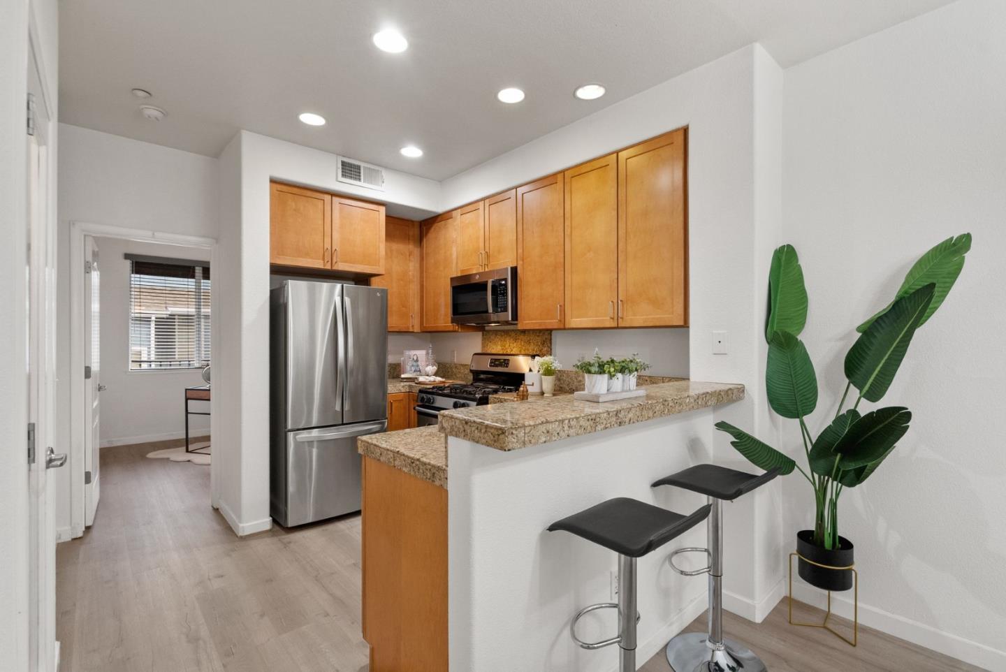 658 Kingsford Way
