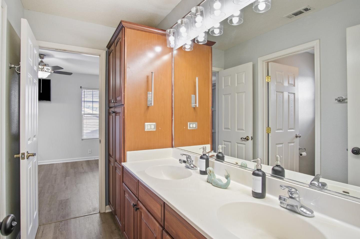 1429 Henley Parkway