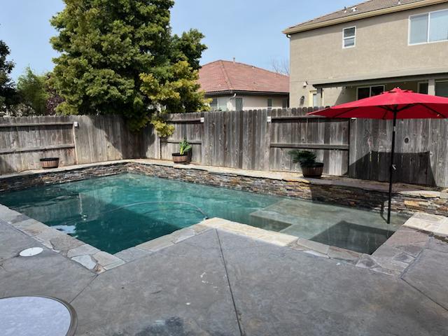 1429 Henley Parkway