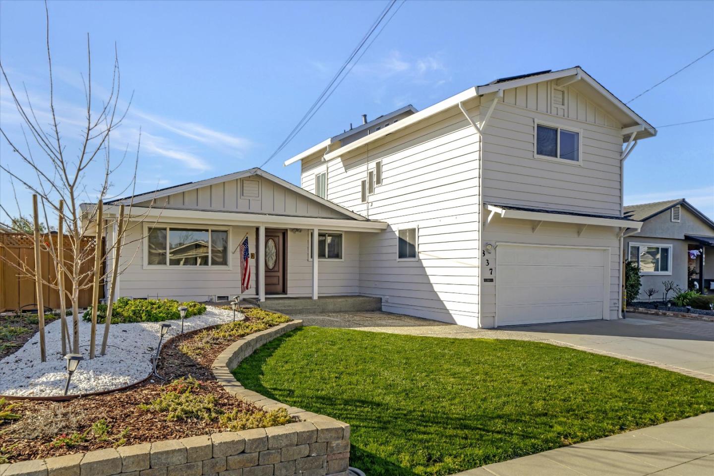 837 Arbor Court