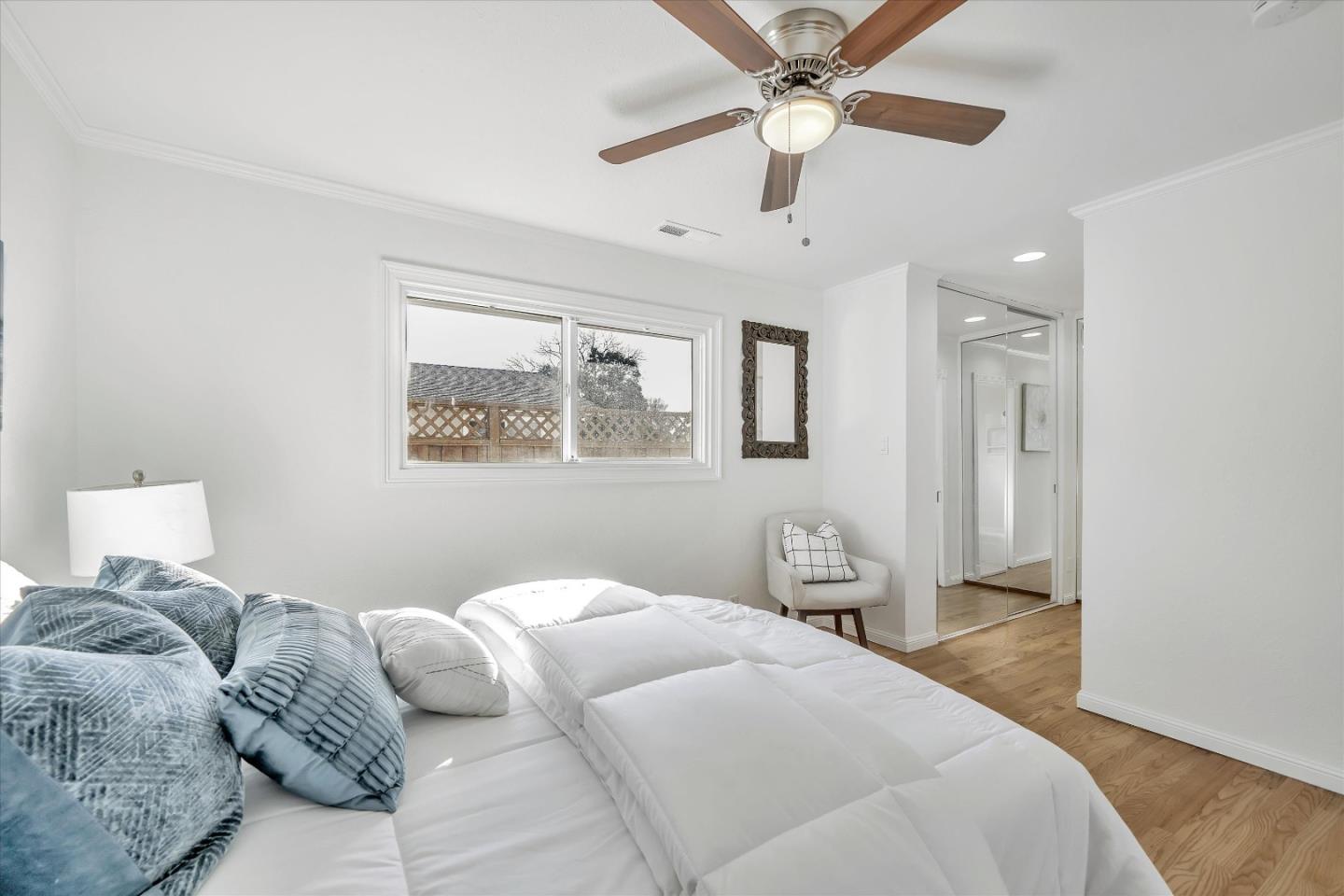 837 Arbor Court