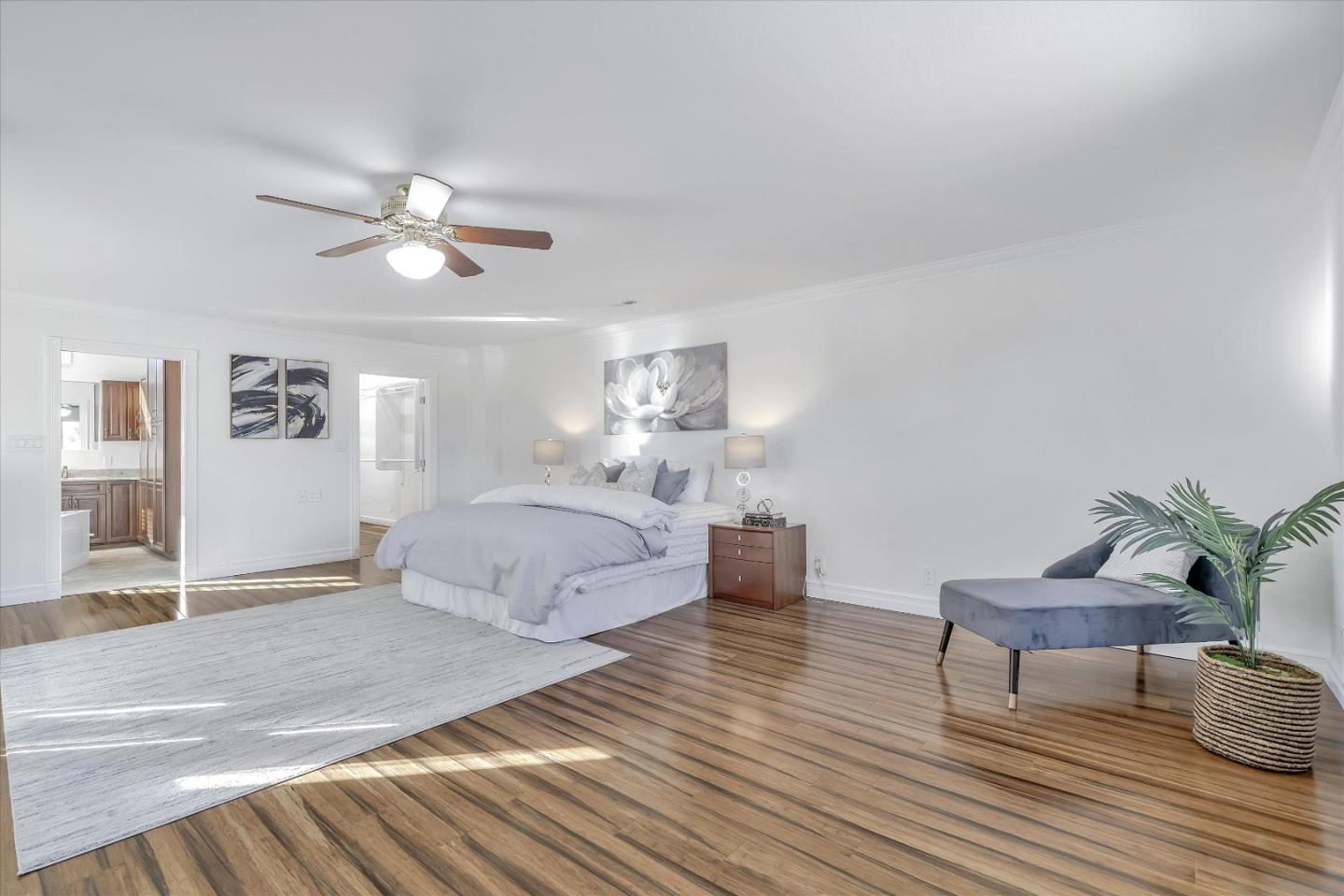 837 Arbor Court