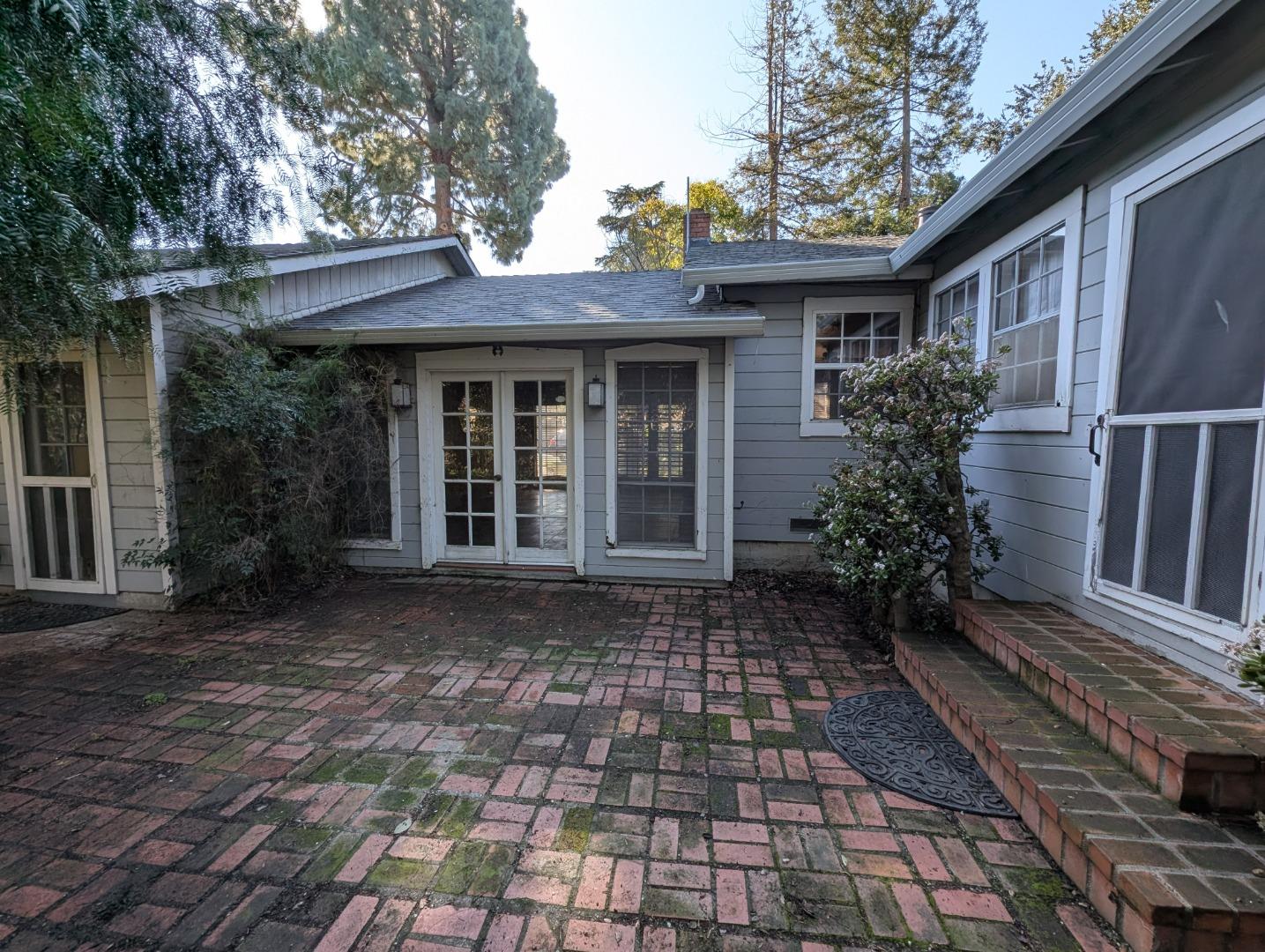 35818 Linda Drive