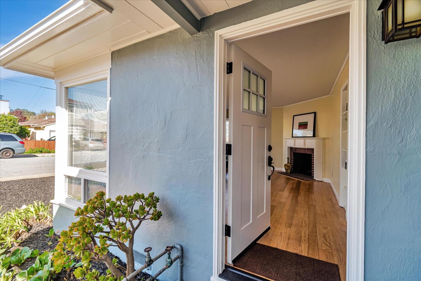 1808 Louvaine Drive