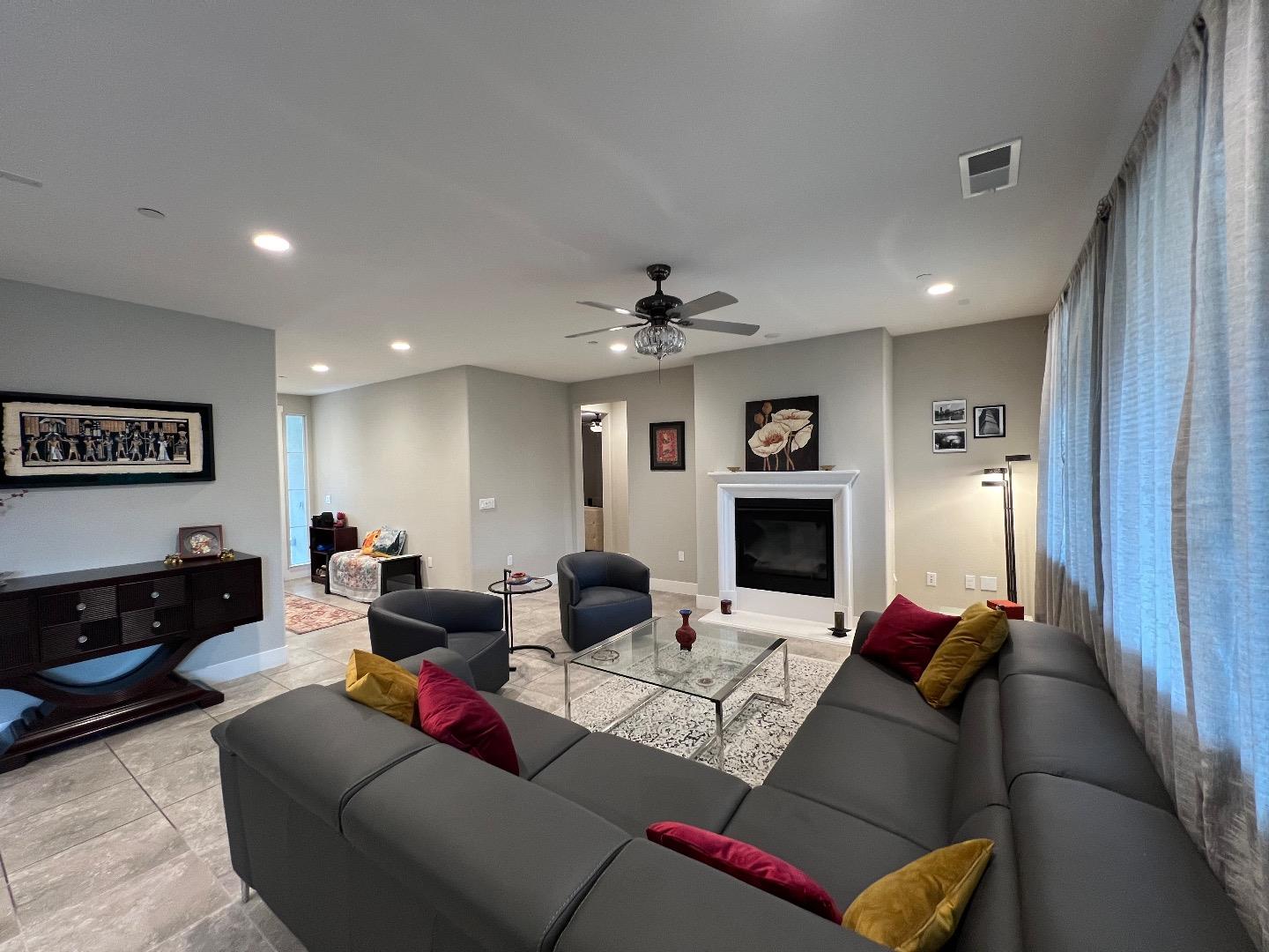 9096 Tradewinds Circle