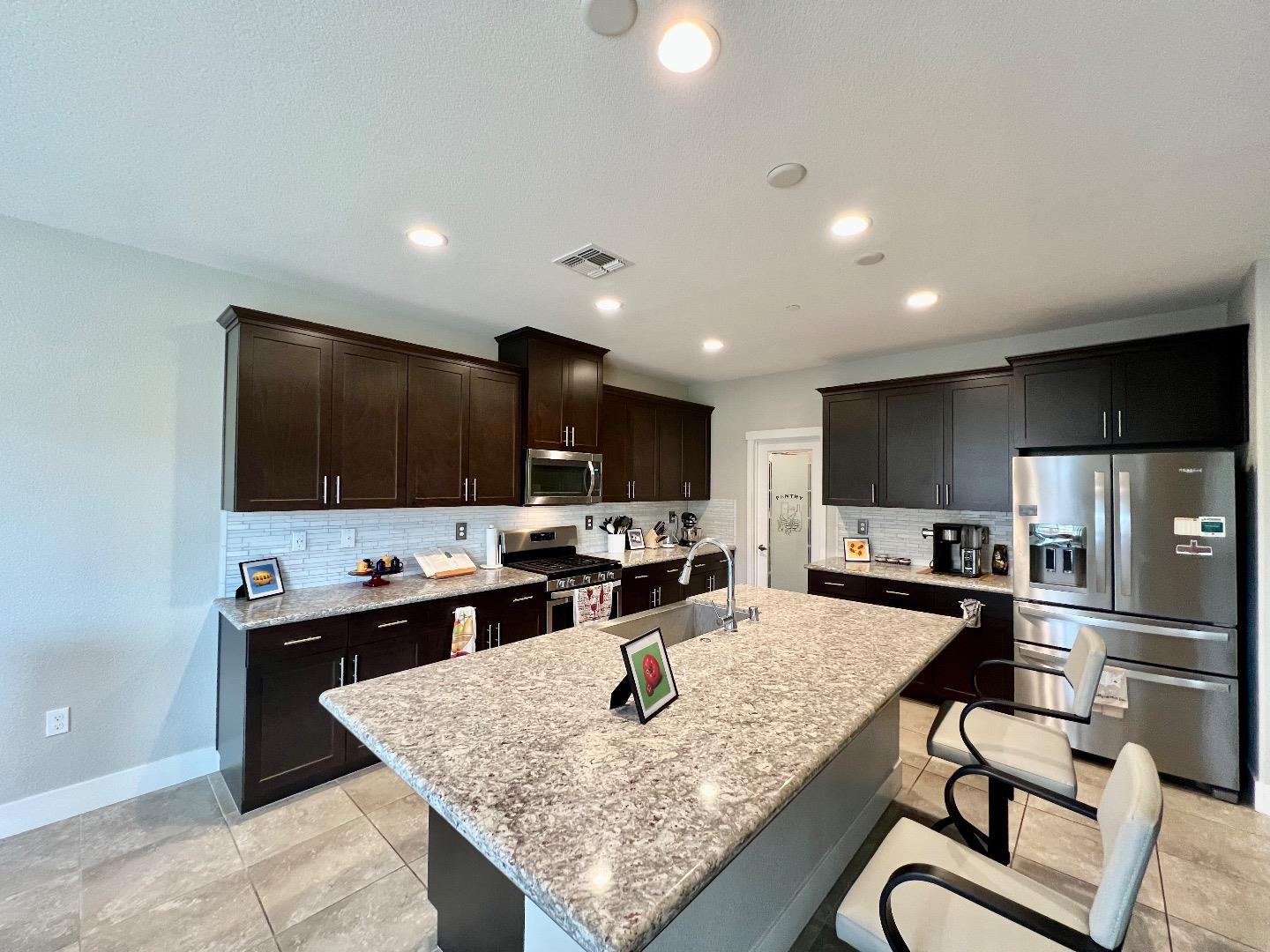 9096 Tradewinds Circle