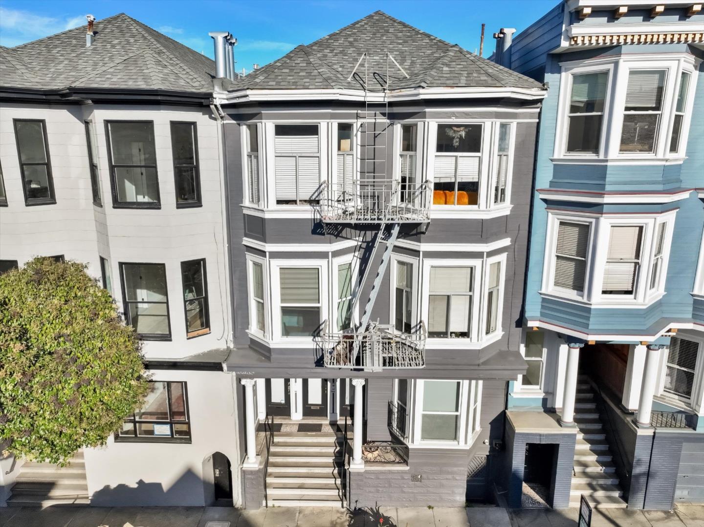 1123-1127 Guerrero Street