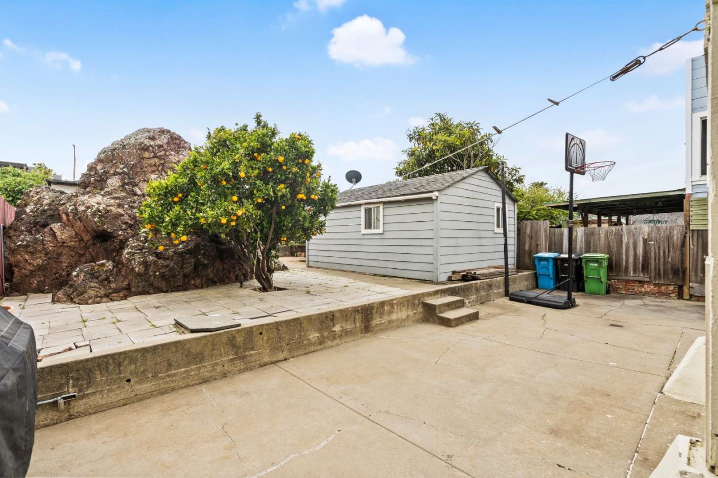 725 Delta Street