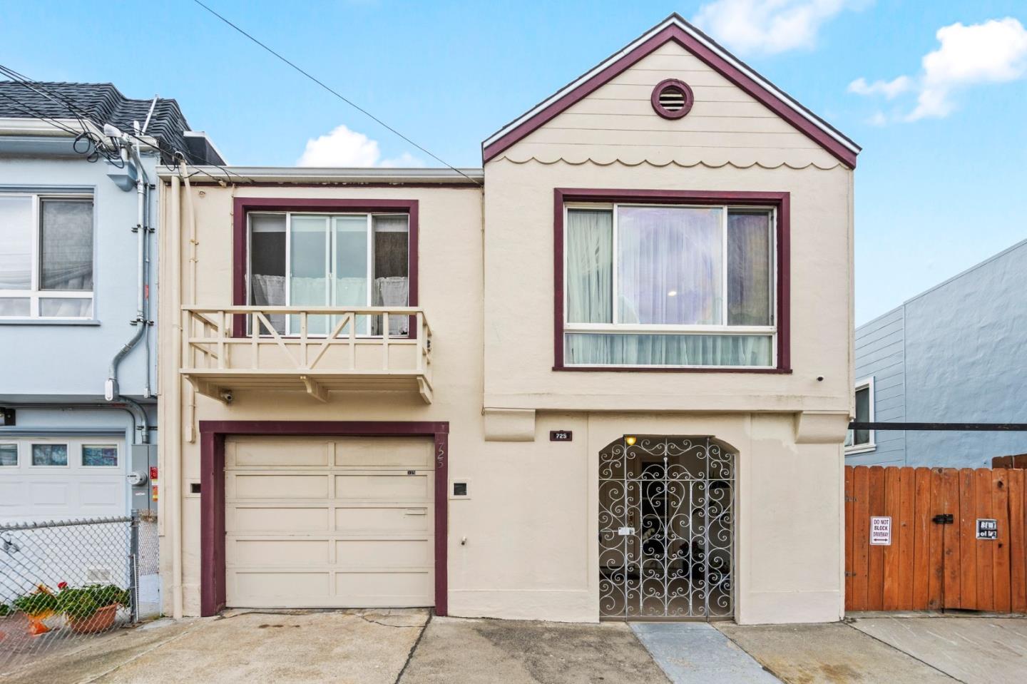 725 Delta Street