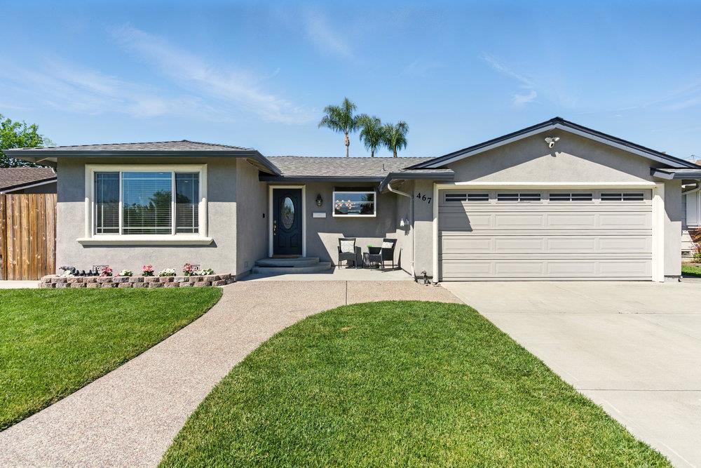 467 Safari DR