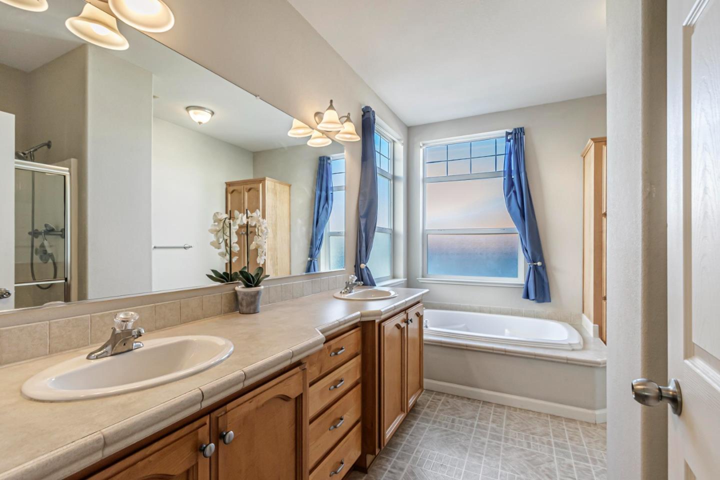5770 Winfield Boulevard Unit: 130