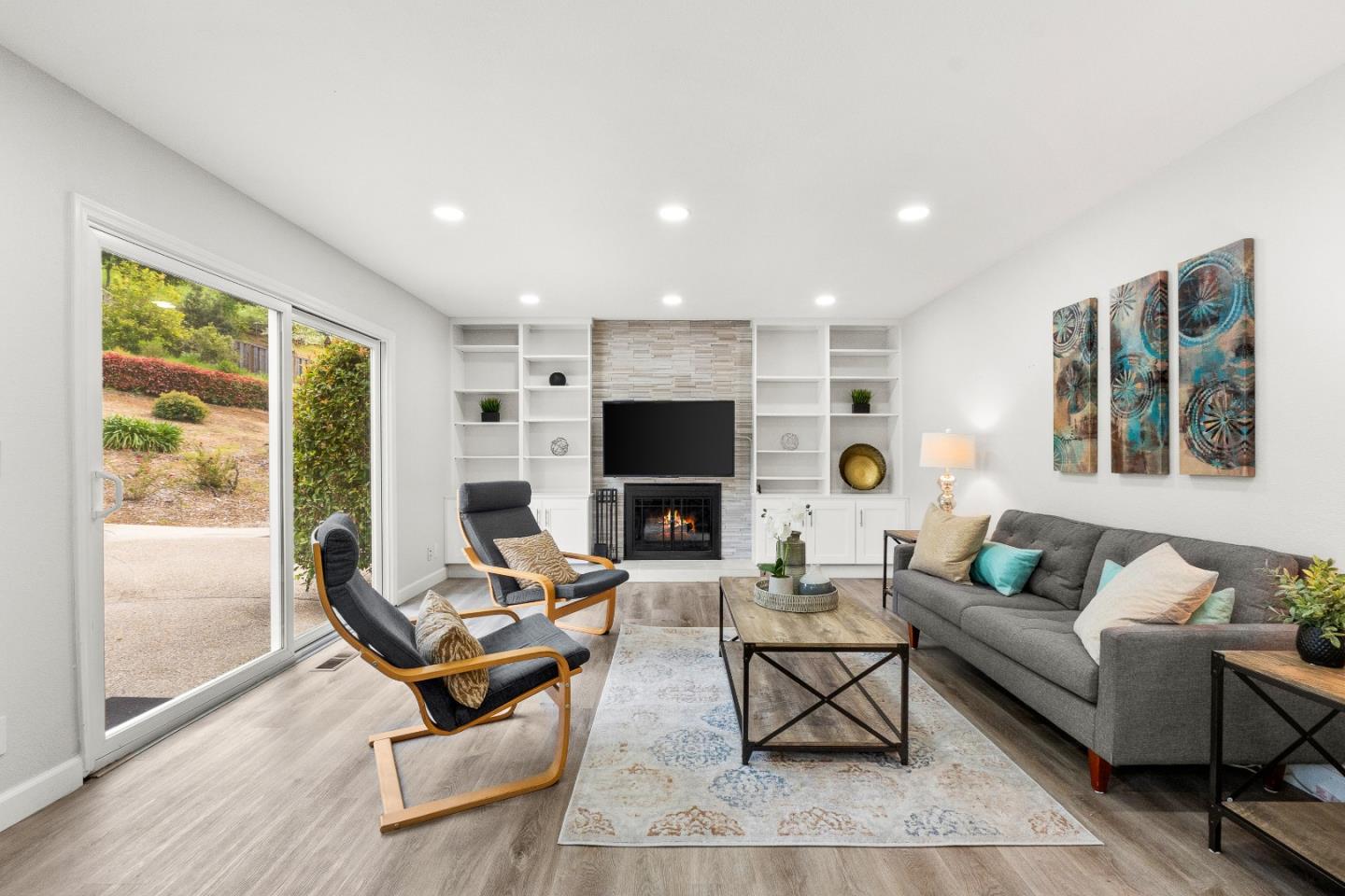 606 Mindy Way