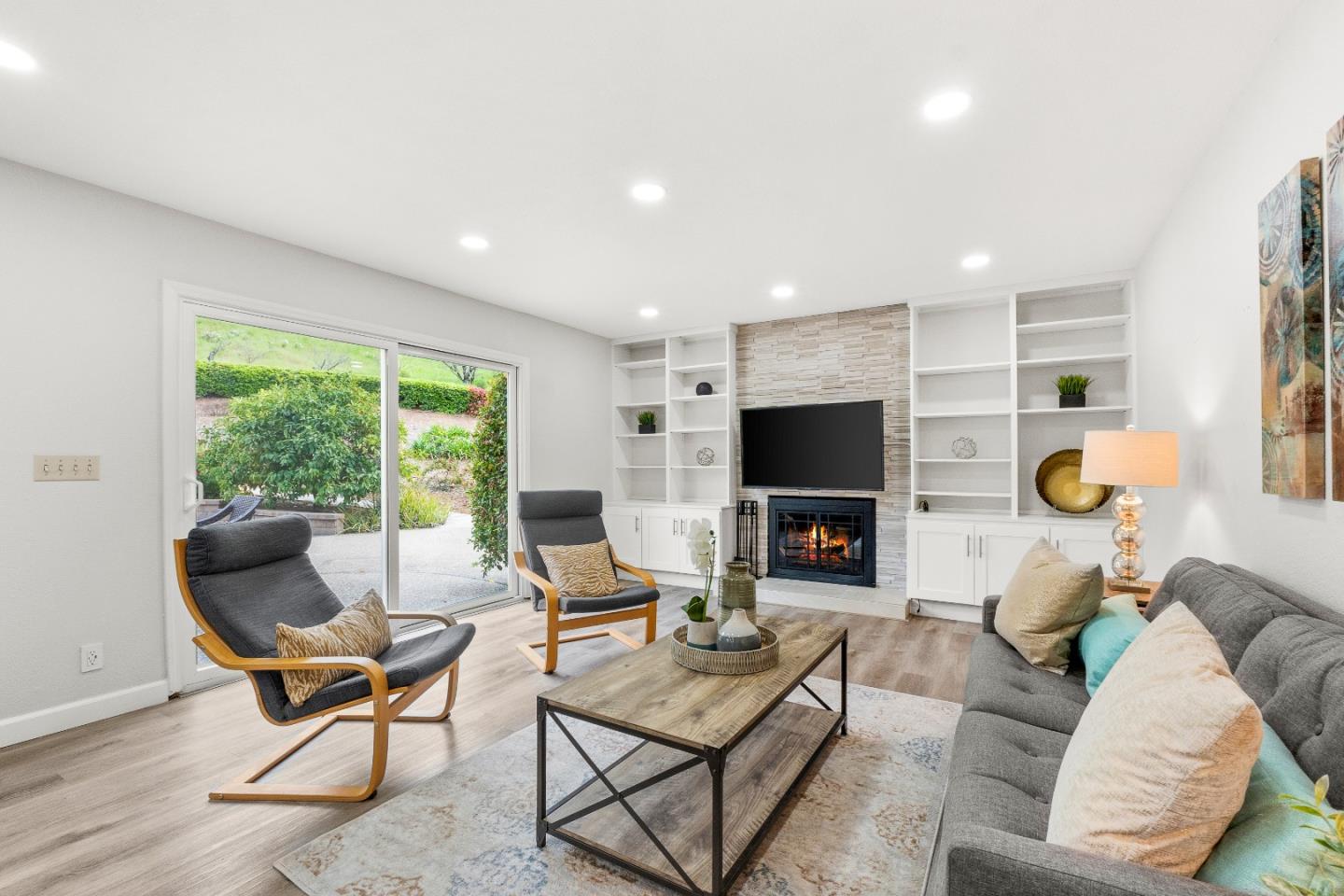 606 Mindy Way