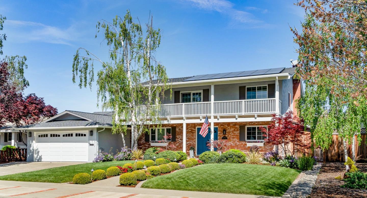 2380 Walden Square