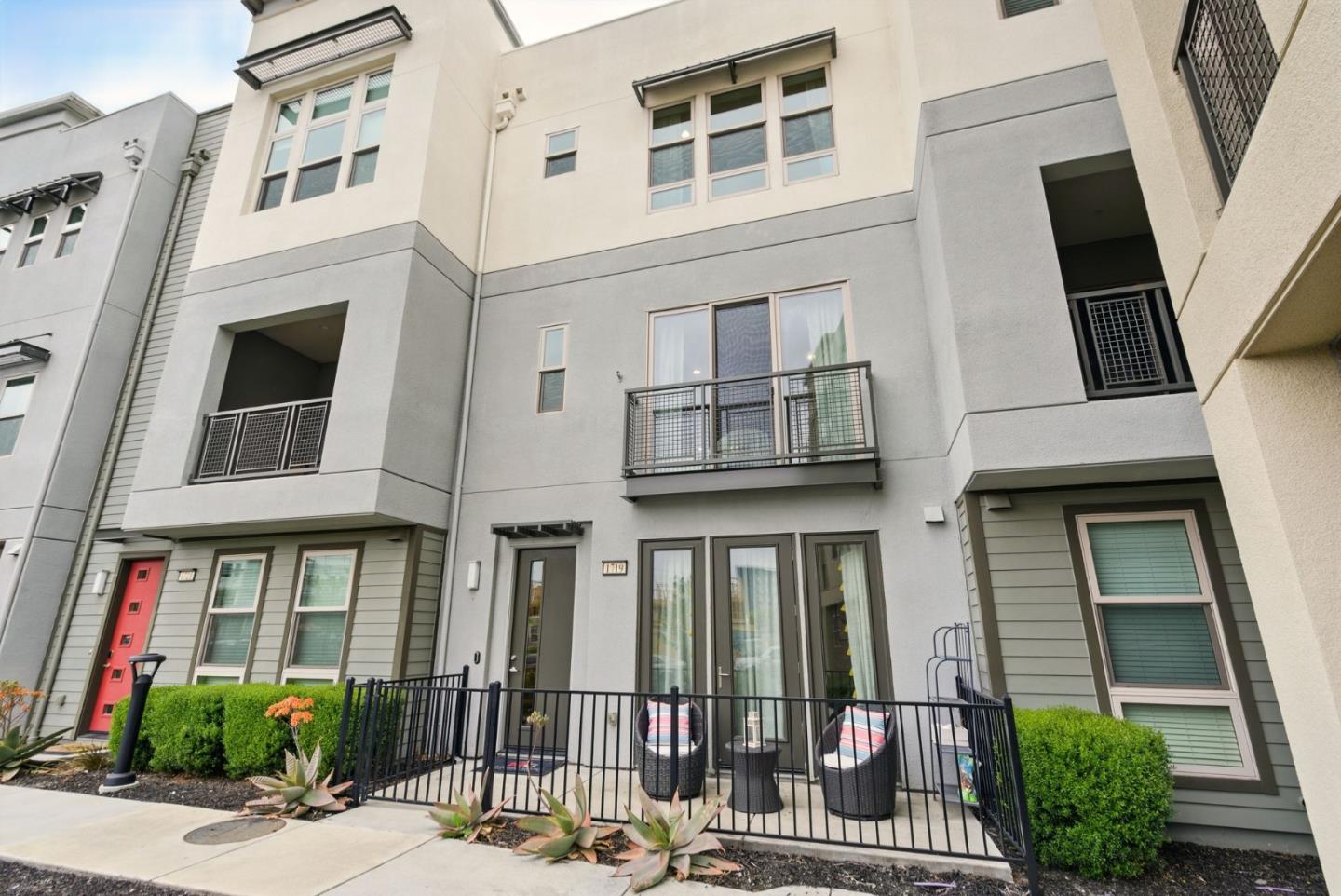 1719 Houret Court