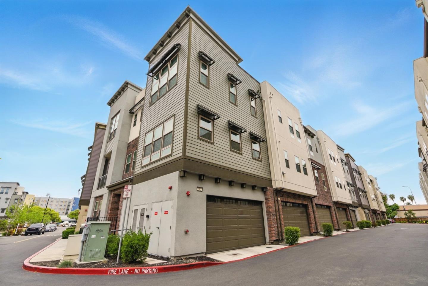 1719 Houret Court