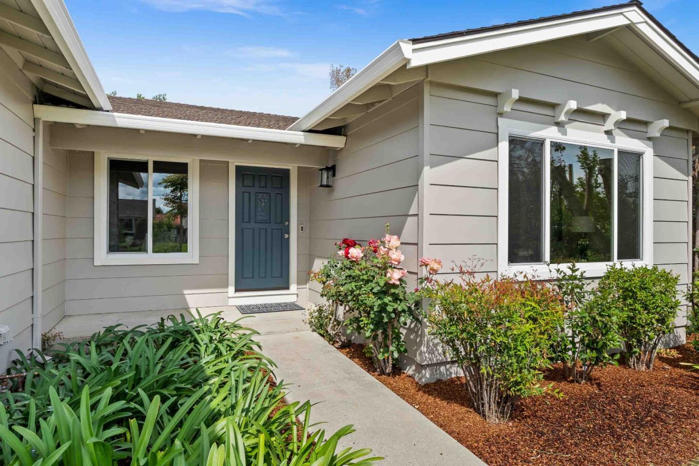 3785 Wellington Square